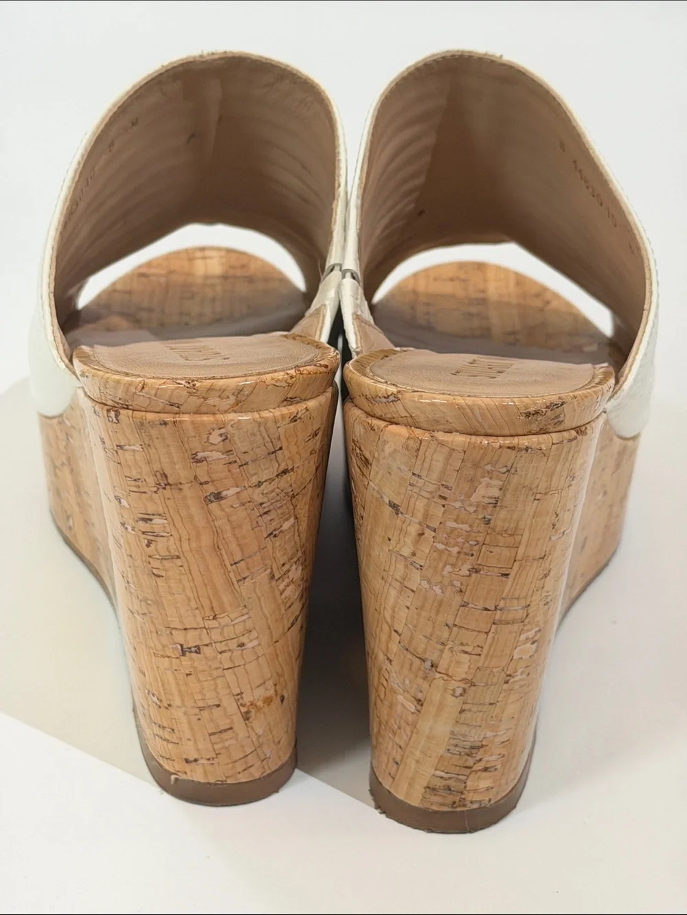 Stuart Weitzman High Heel Cork Wedge Slide Size 8 White Croc Embossed - Picture 4 of 9